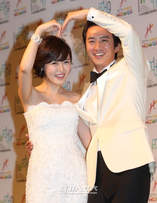 俳優チョン・ジュノ、イ・ハジョン・アナと結婚