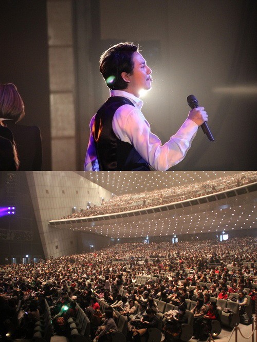 俳優キム・ナムギル、東京で１万人ファンミーティング開催