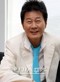 テ・ジナ「ＫＡＲＡ３人と対話、仲裁に成功しそう」